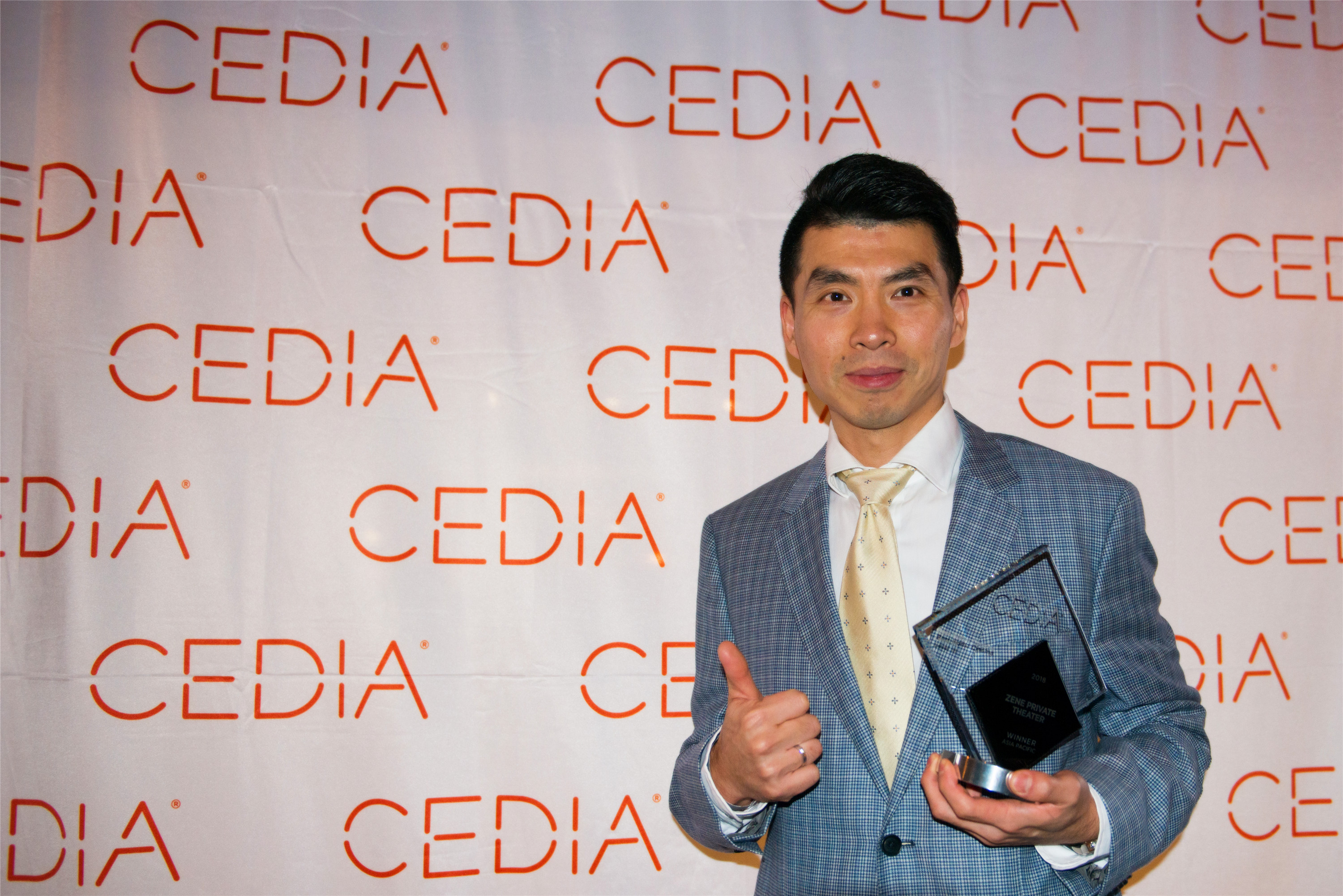 「 聚焦王者风范 」者尼再次摘金，荣获2018美国CEDIA BEST HOME THEATRE大奖！